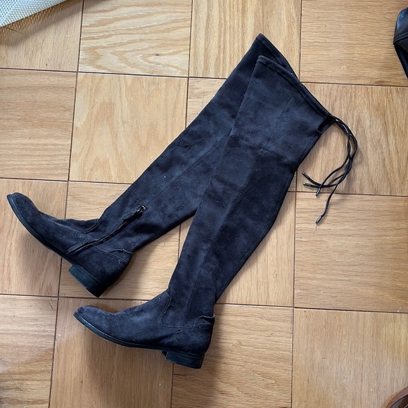 Dolce Vita Dark Grey Suede OTK Boots Size 7 - Picture 1 of 3